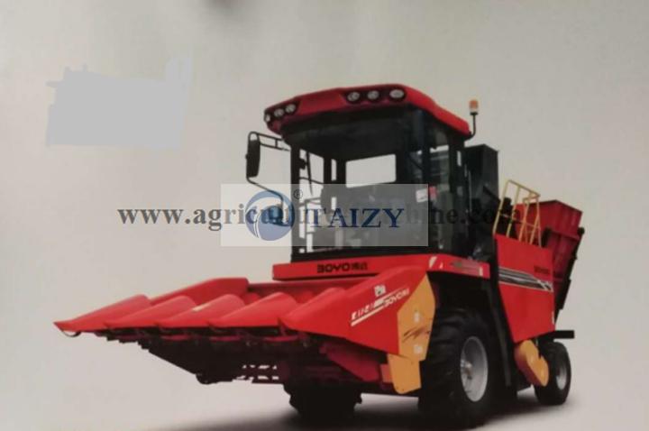 4 row corn harvester