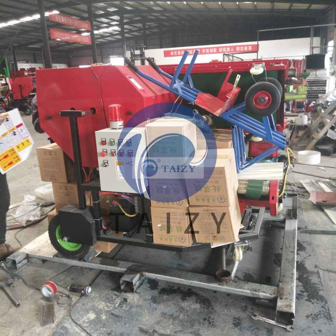 Straw baling machine and straw cutting machine are sold to Peru