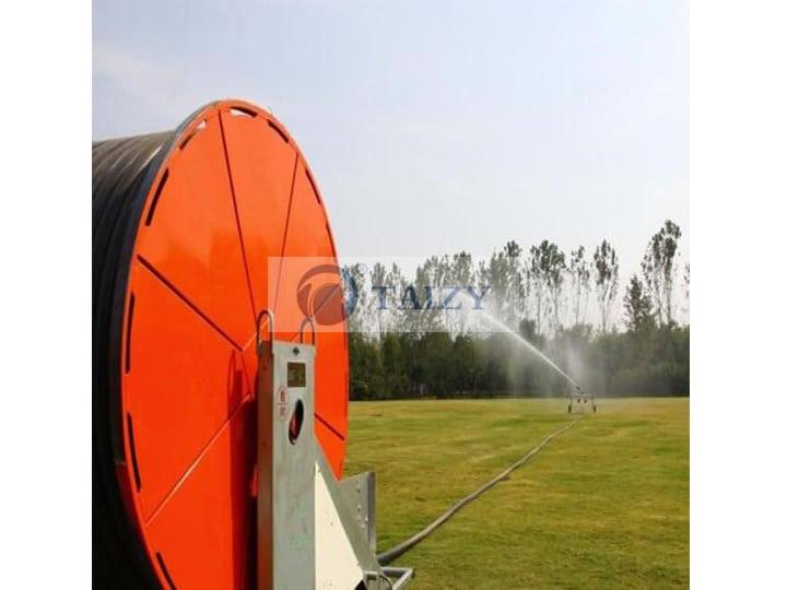 Machine d'irrigation par aspersion à bobine
