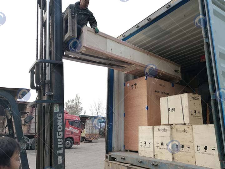 Loading And Shipping Of Corn Kernel Peeler