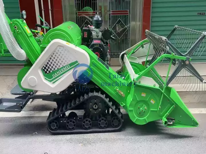 Combined Wheat Rice Harvester