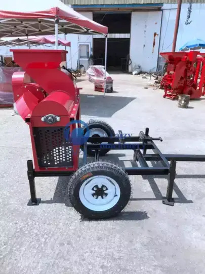 mobile corn thresher