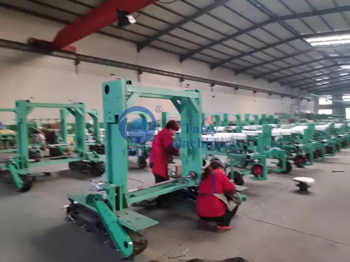 transplanter machines factory