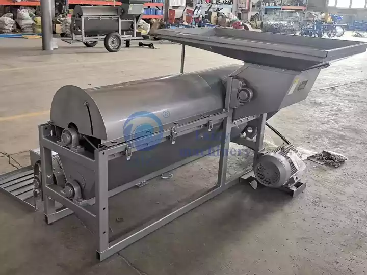pumpkin seed harvesting machine