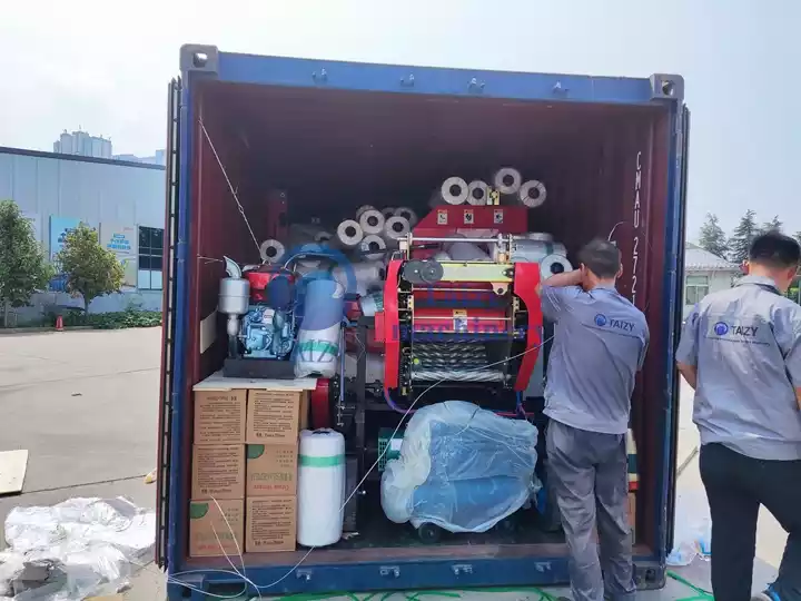 Máquinas de silagem prontas para envio