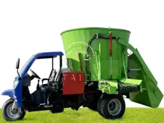 Máy trộn cỏ ủ chua và rải