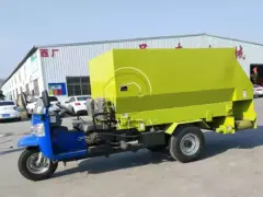 máy trộn và rải thức ăn chăn nuôi ngang