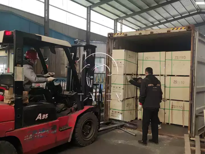 farm machinery loading site
