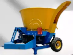 top-discharge hay bale shredder